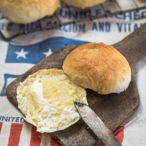 This Super Easy Potato Roll Recipe make a soft and slightly sweet roll that's perfect for dinner or even slider buns! Even the non-baker is going to love making them. | HostessAtHeart.com